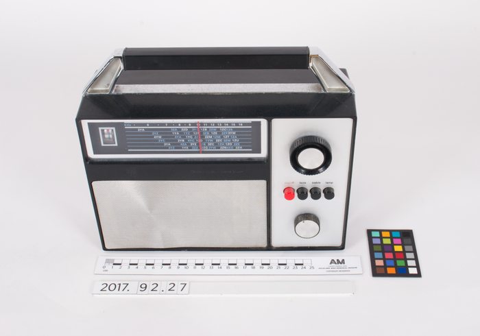 Radio compacto portátil